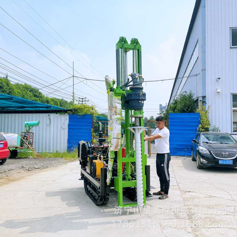 拧光伏地钉桩机 一天300-500根 能岩石钻孔能螺旋打孔的设备