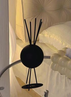 现代创意高级黑色无火藤条香薰卧室客厅持久扩香装饰品香氛摆件