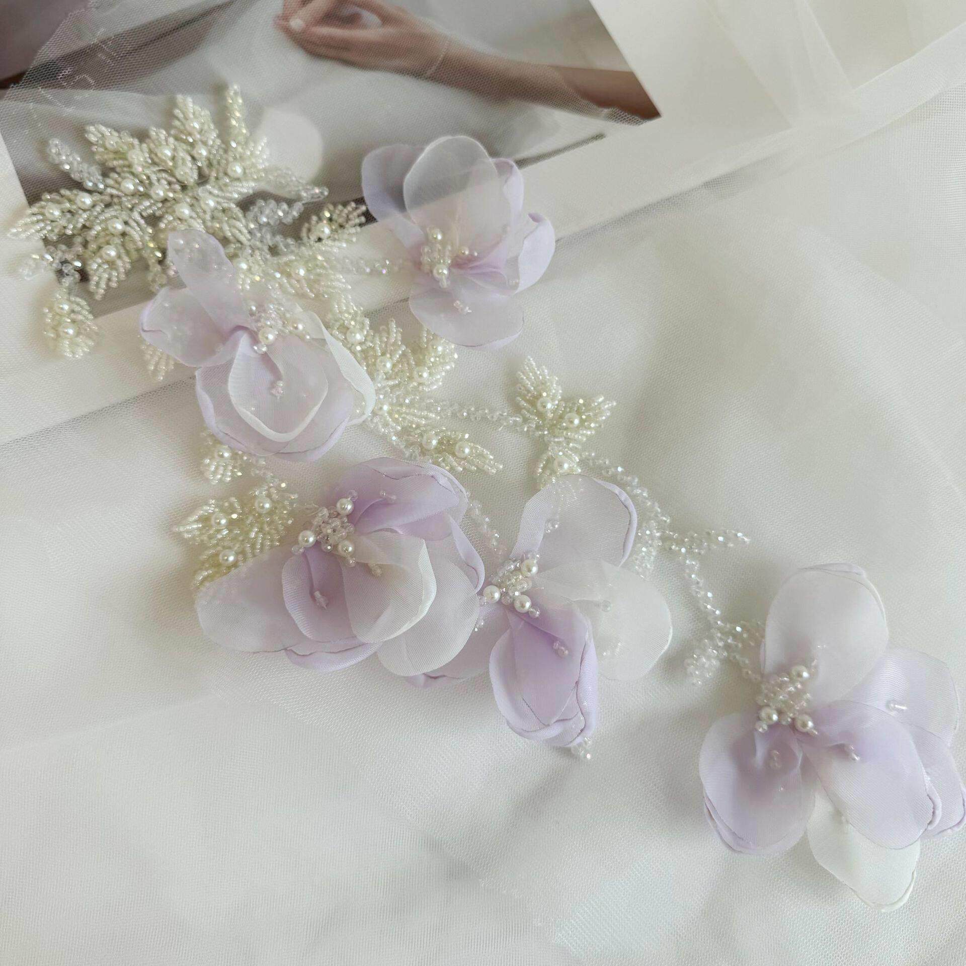 A132纯手工diy手工花朵 服装配饰辅料亮片立体白色花朵头饰品头纱