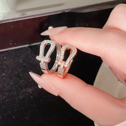 精工版马蹄扣戒指原单品质