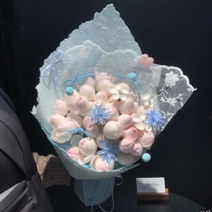 全国草莓杏仁饼玫瑰鲜花速递同城配送女友闺蜜生日惊喜礼物武汉店