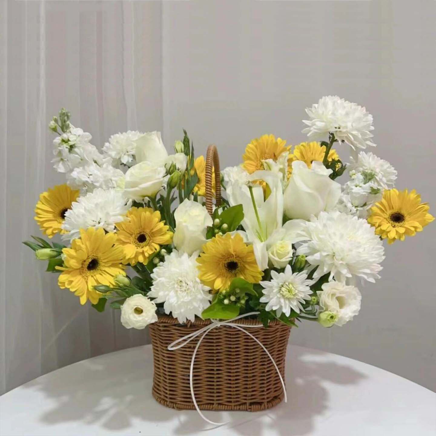 【全国小时达】黄白菊花鲜花花束