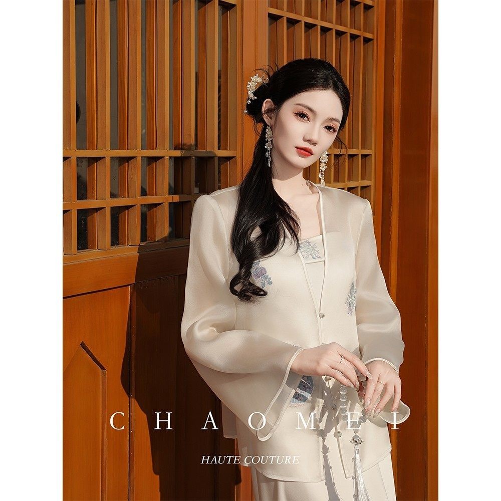 冯（CHAOMEI【洛神赋】新中式桑蚕丝刺绣真丝v领衬衫吊带裙套装女,女装/女士精品,汉服套装,淘宝优惠券,粉丝福利购,淘宝优惠卷