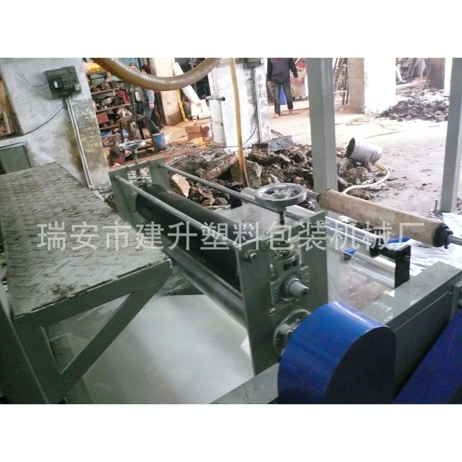 旋转机头聚丙烯吹膜机组厂  低密度聚乙烯（LDPE）吹膜机