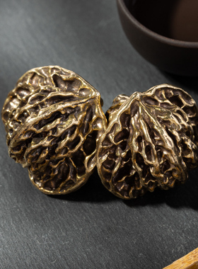 实心文玩古玩核桃手把件一对纯黄铜狮子头官帽核桃把玩摆件握球