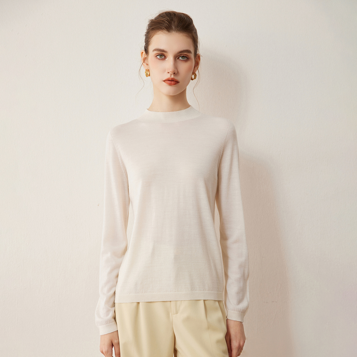 18针扬子纱精纺100%羊毛衫女打底