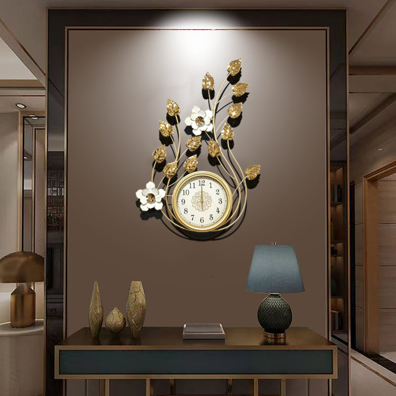 欧式玄关客厅挂钟铁艺艺术挂钟轻奢横版餐厅网红高档简约挂钟表