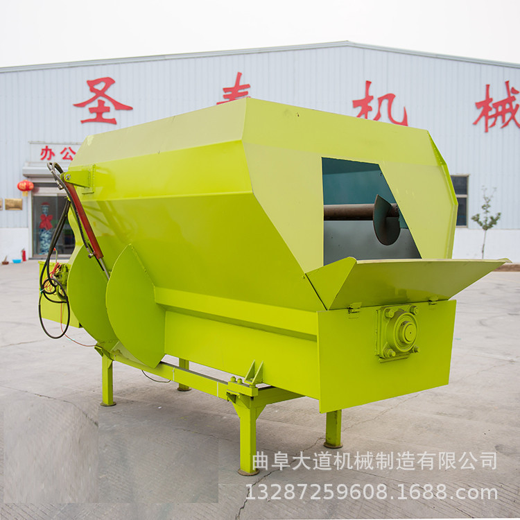 肉牛喂养搅拌机 供应新疆tmr搅拌机 9立方日粮制备机