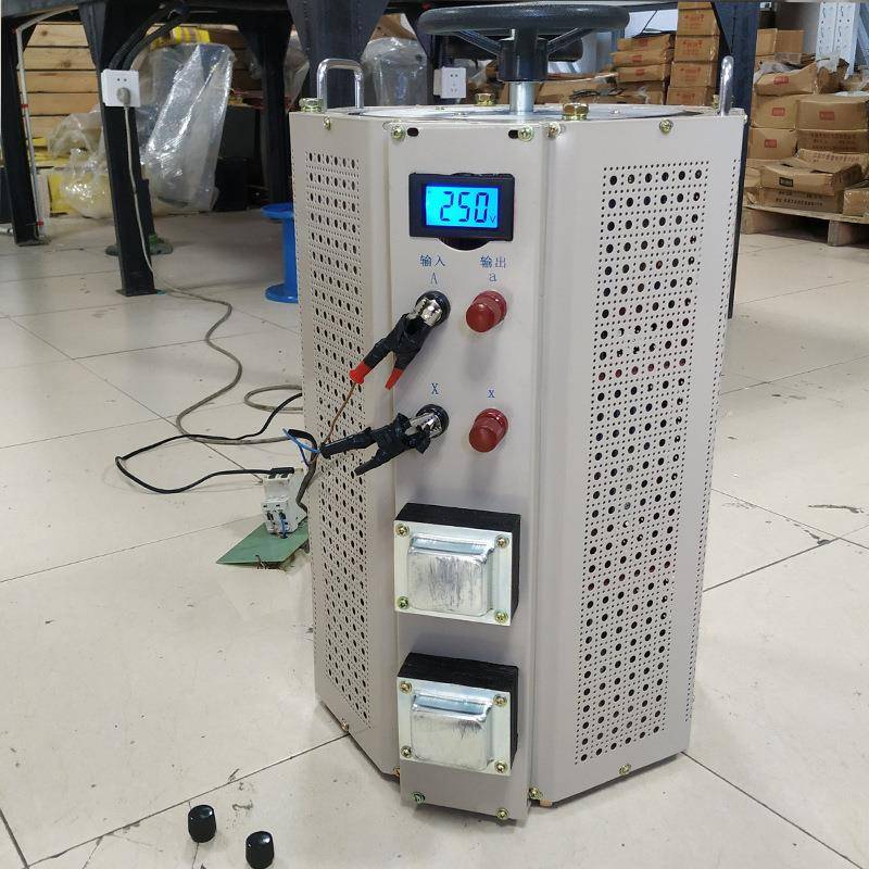 220V单相调压器0-250V可调TDGC2J-20KVA带数字显示电压表
