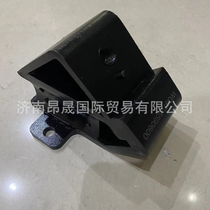 重汽HOWO T7H 汕德卡C7H C9H G7S MAX 发动机前支撑 WG9725590600