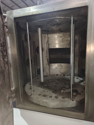 镀多层金属膜设备LJP1300玻璃陶瓷五金塑胶镀导电膜装饰镀钛设备