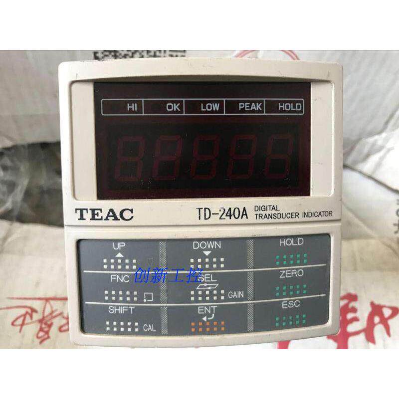 TEAC TD-240A Digital TRANSDUCER INDICATOR 数字感测器 - 实物图
