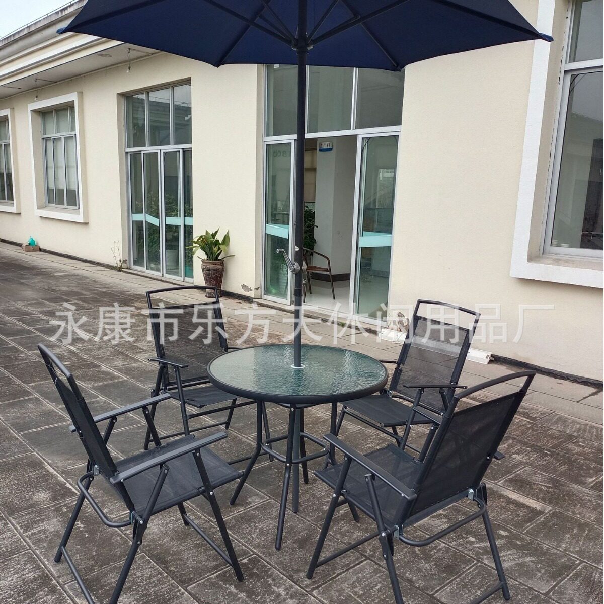 供应休闲家具.折叠椅,折叠桌椅套件,休闲用品，花园桌椅轻便