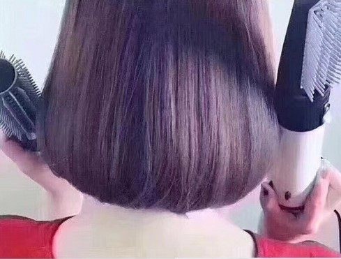 韩国吹风机吹梳h一体多功能卷发神器棒不伤发直发梨花内扣卷发刘