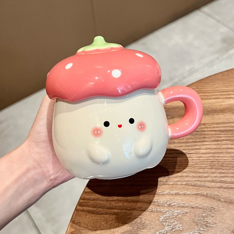 少女心生日礼物可l爱草莓马克水杯情侣陶瓷杯子带盖勺办公室咖啡