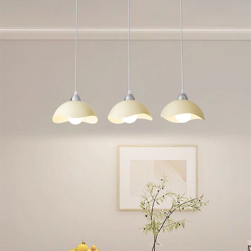 新款现代简约奶油风轻奢创意茶室餐厅铁艺吊灯卧室花苞长吊线灯具,家装灯饰光源,餐厅吊灯,淘宝优惠券,粉丝福利购,淘宝优惠卷