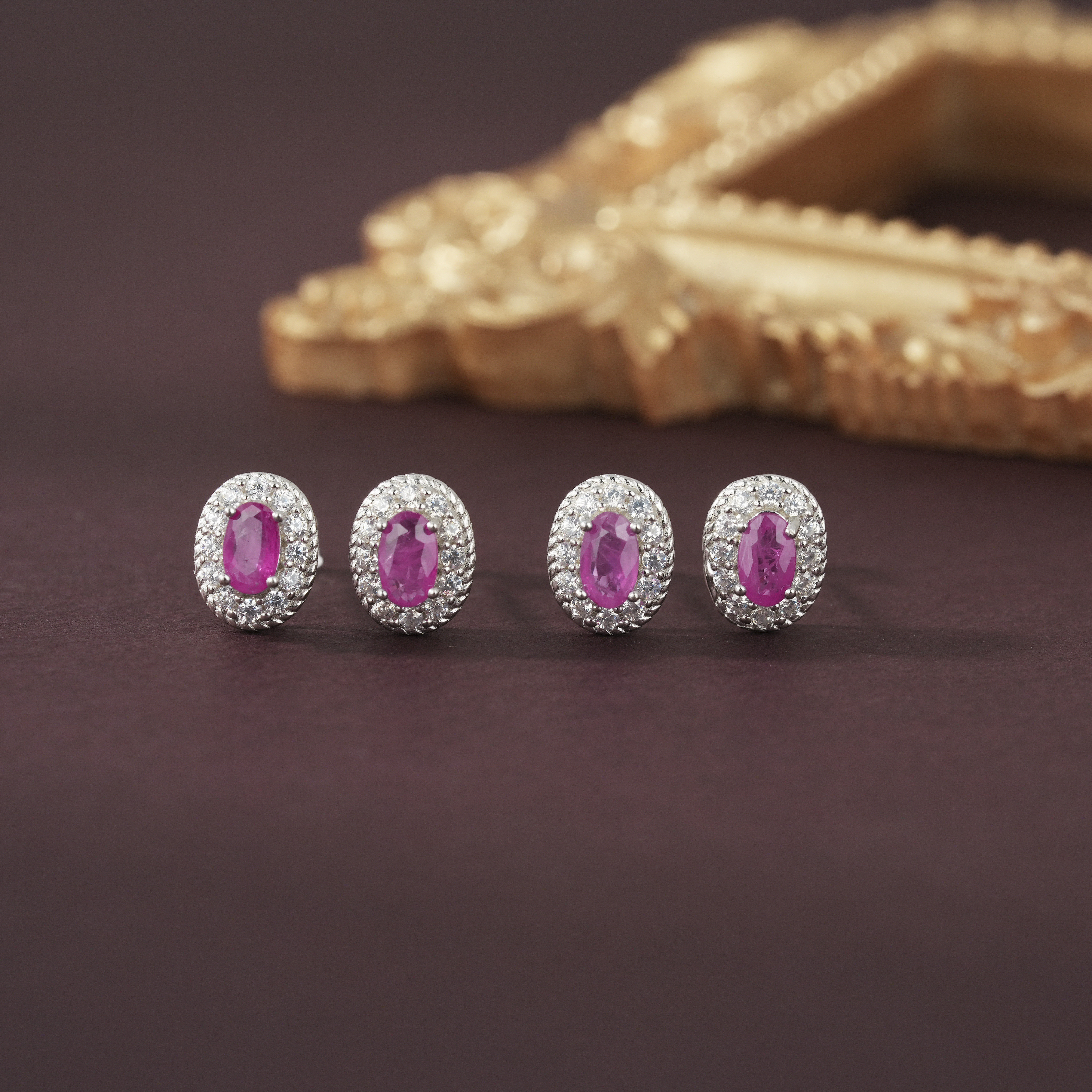 云上叙22 DS74998 红宝石耳钉-多样性发其一-3*4.5mm （甄选）,珠宝/钻石/翡翠,耳饰,淘宝优惠券,粉丝福利购,淘宝优惠卷