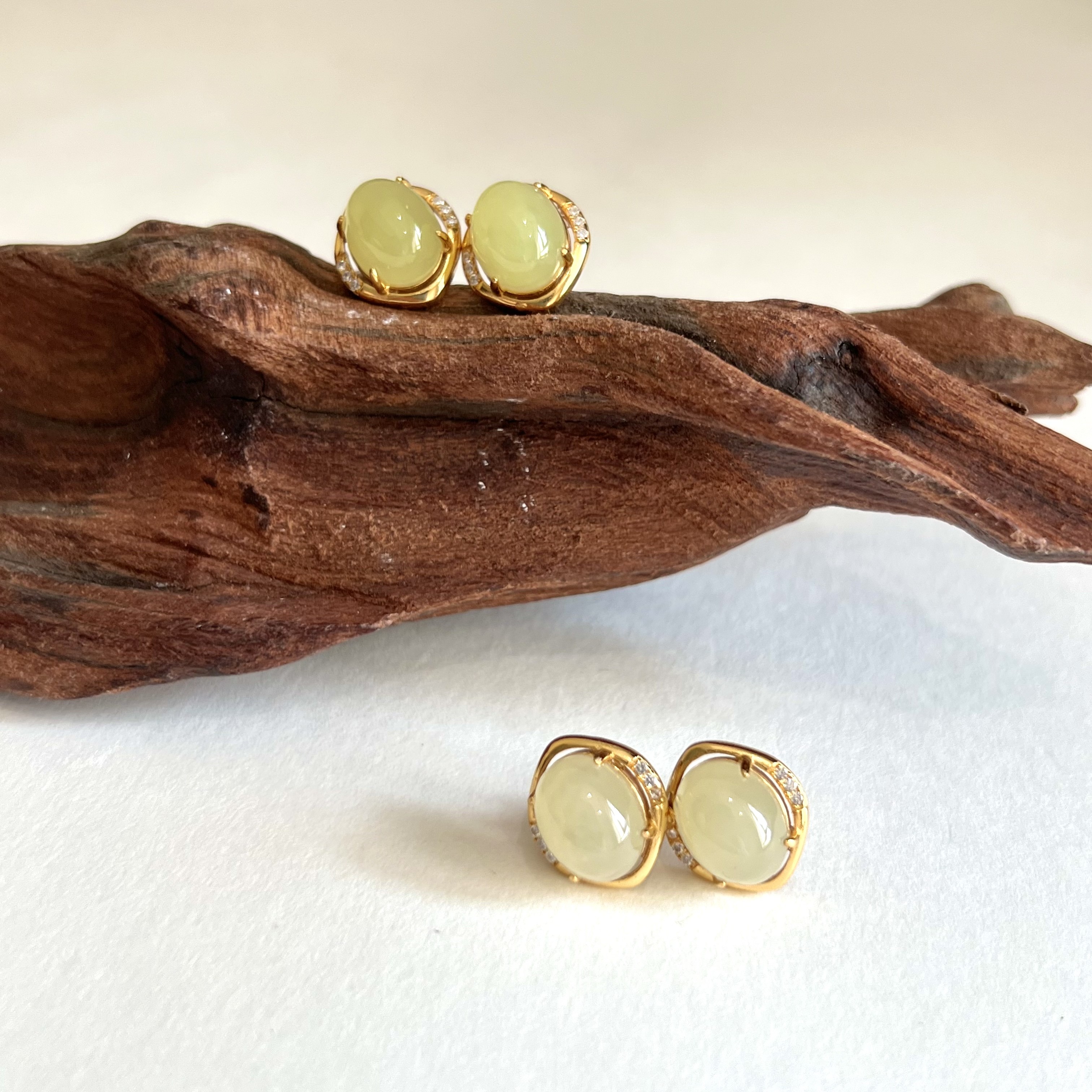 云上叙30 DS47713 和田玉耳钉-多样性发一件-9.5×8mm（甄选）,珠宝/钻石/翡翠,耳饰,淘宝优惠券,粉丝福利购,淘宝优惠卷