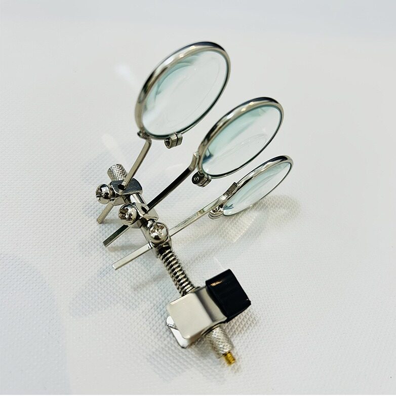 可调节眼镜夹式维修放大镜适用于手表维修手机维修珠宝制作放大镜