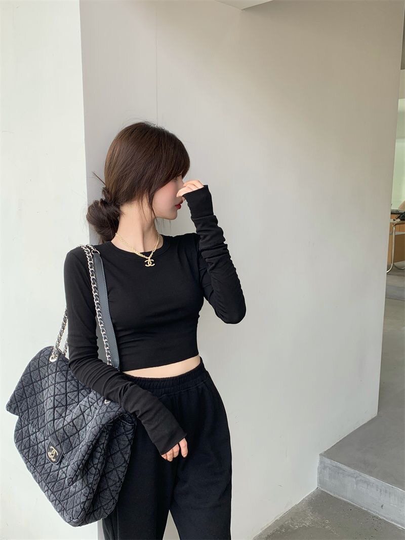 2026新款黑色短款半高领打底衫女长袖春秋内搭紧身纯棉修身T恤