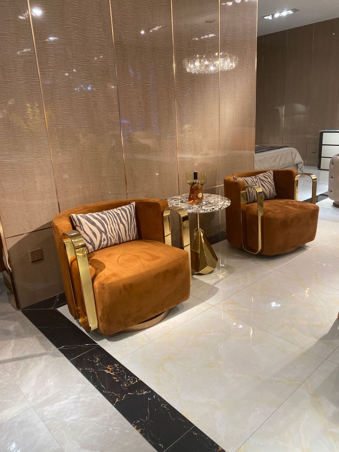 简约现代意式极简风意式轻奢休闲椅单人沙发转椅家用客厅厂家批发