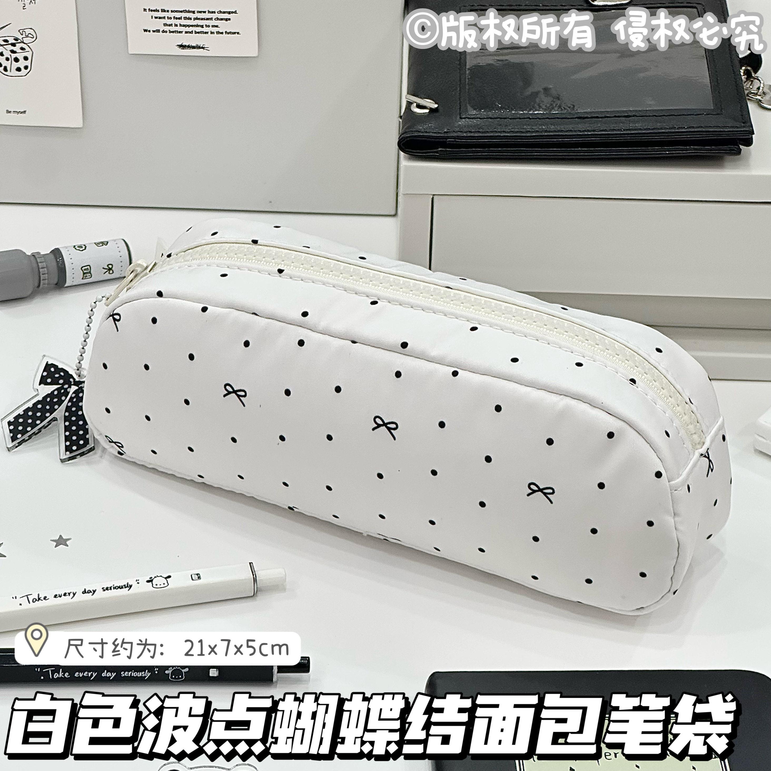 原创新款白色波点蝴蝶结面包笔袋ins高颜值碎花女孩铅笔盒大容量