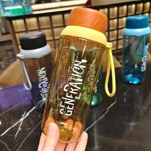 带刻度水壶水杯大容量便携塑料杯有茶漏随手杯运动水杯防漏水瓶