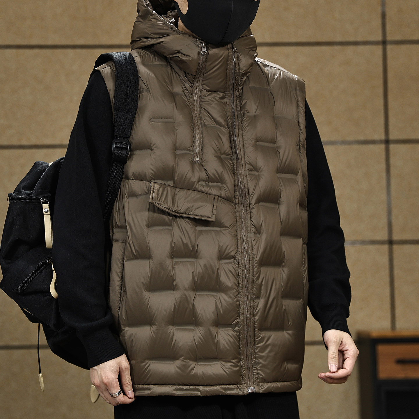 90鸭绒排骨连帽羽绒马甲男士冬季美式大码宽松压花坎肩不对称外套,男装,羽绒马甲,淘宝优惠券,粉丝福利购,淘宝优惠卷