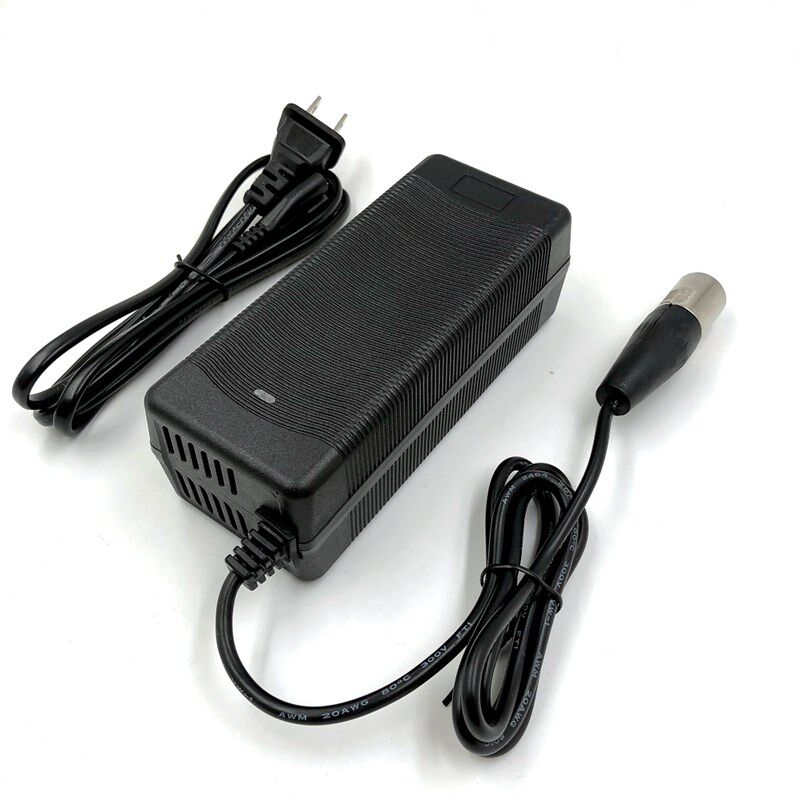 精选通用24V老人代步车电动轮椅球车充电器带智能转灯充满自停高