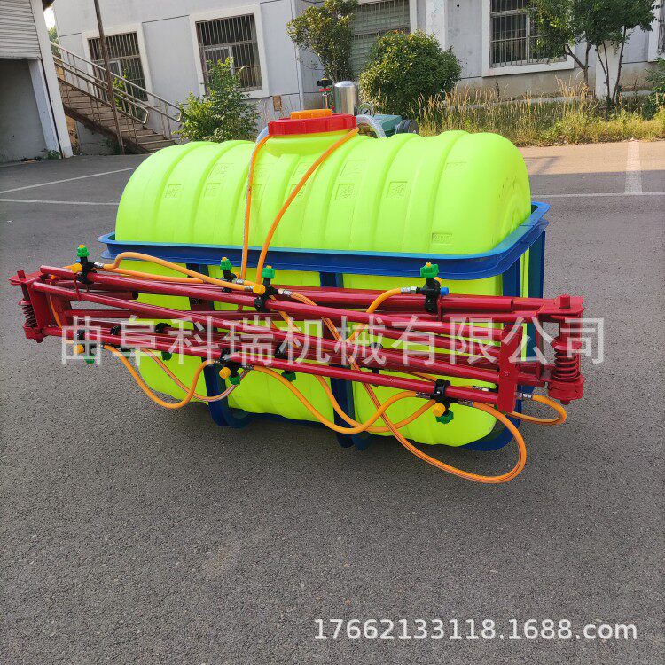 科瑞四轮拖拉机后悬挂式喷药机 农作物防虫灭虫打药机 作业面积广