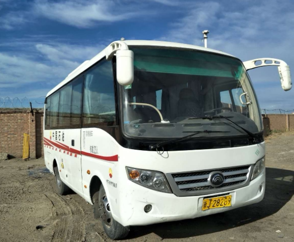 2月25日乌鲁木齐物流公司所属企业155台车辆（3新疆油田中客车）网络拍卖公告