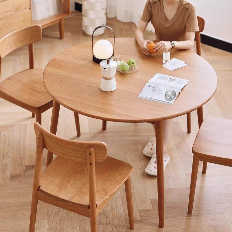 北欧樱桃实木圆桌小户型家用餐桌椅组合可定制圆形桌洽谈桌咖啡桌