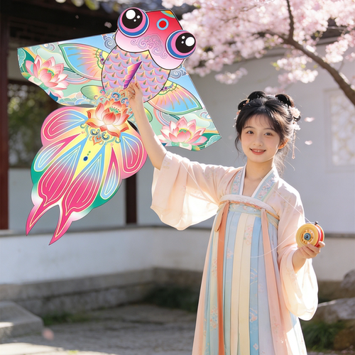 2026新款金鱼风筝大人专用古风纸鸢儿童微风易飞古装写真拍照装饰