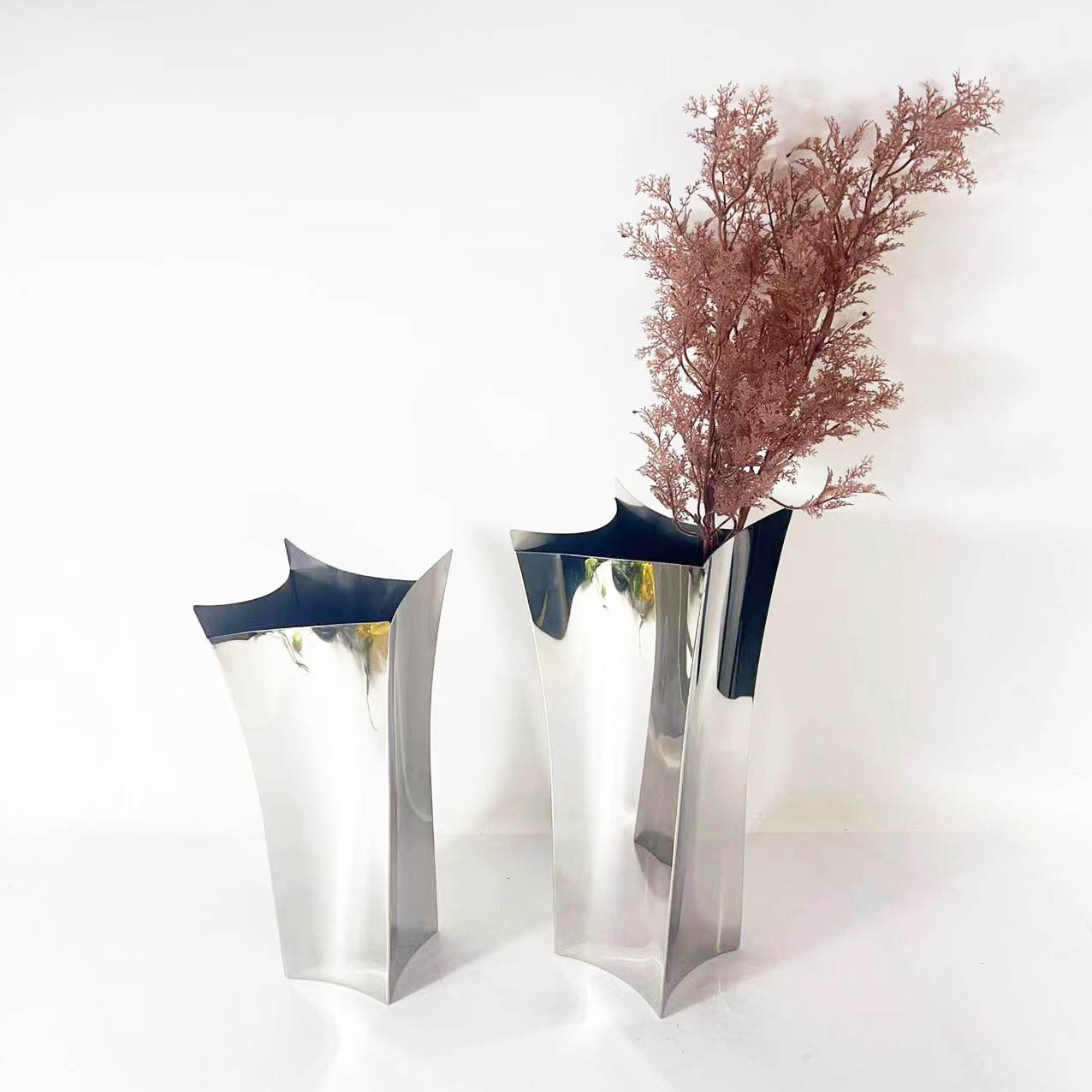 现代简约样板房售楼处菱形不锈钢花瓶摆件家居客厅餐桌插花装饰品,模玩/动漫/周边/娃圈三坑/桌游,文化/体育周边,淘宝优惠券,粉丝福利购,淘宝优惠卷