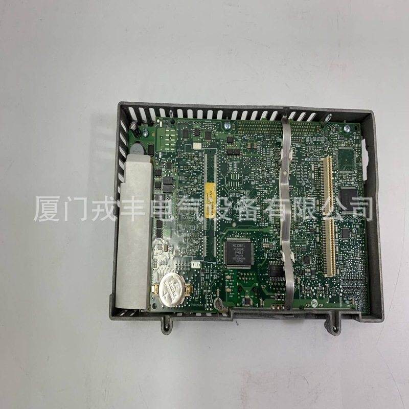 873P-D30AIP2-2500-D5    A-B   工控模块，快速发货