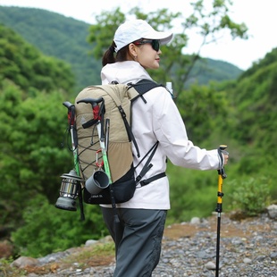 AZELA阿泽拉徒步登山包户外越野背包大容量轻便专业旅行双肩包22L