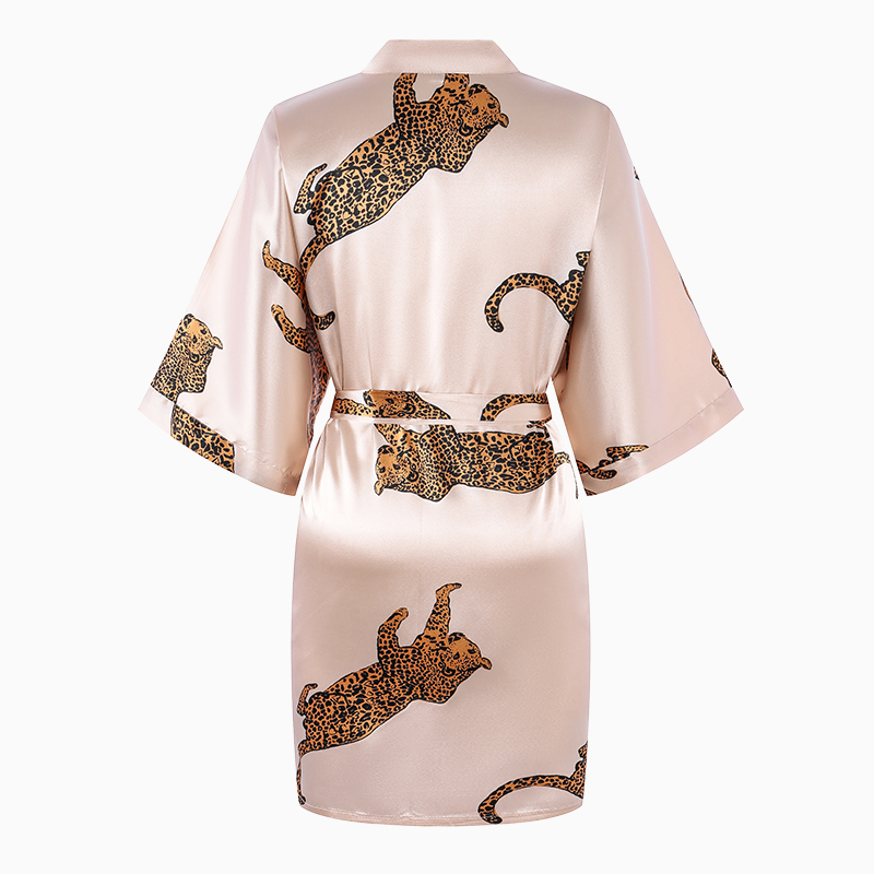 法式性感纯欲睡衣女2025年秋冬季新款霸气豹子印花睡袍