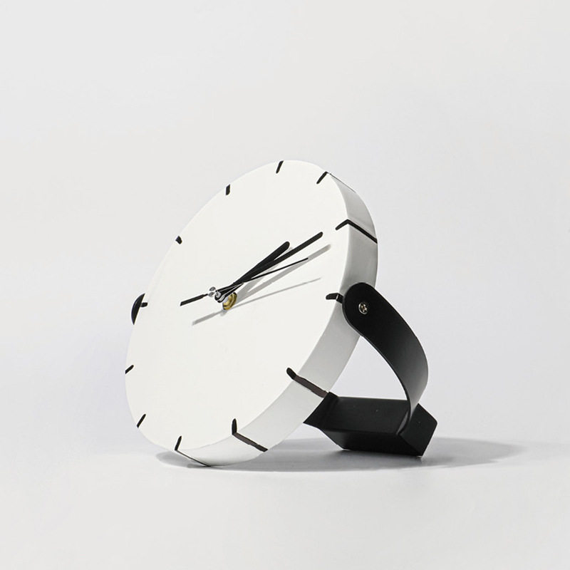 白色木质烤漆时钟现代简约样板间书房桌面创意软装家居装饰品摆件,模玩/动漫/周边/娃圈三坑/桌游,文化/体育周边,淘宝优惠券,粉丝福利购,淘宝优惠卷