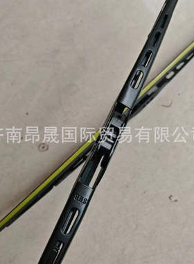 重汽HOWO T7H 汕德卡C7H C9H G7 配件出口 810W26440-0063 雨刮片