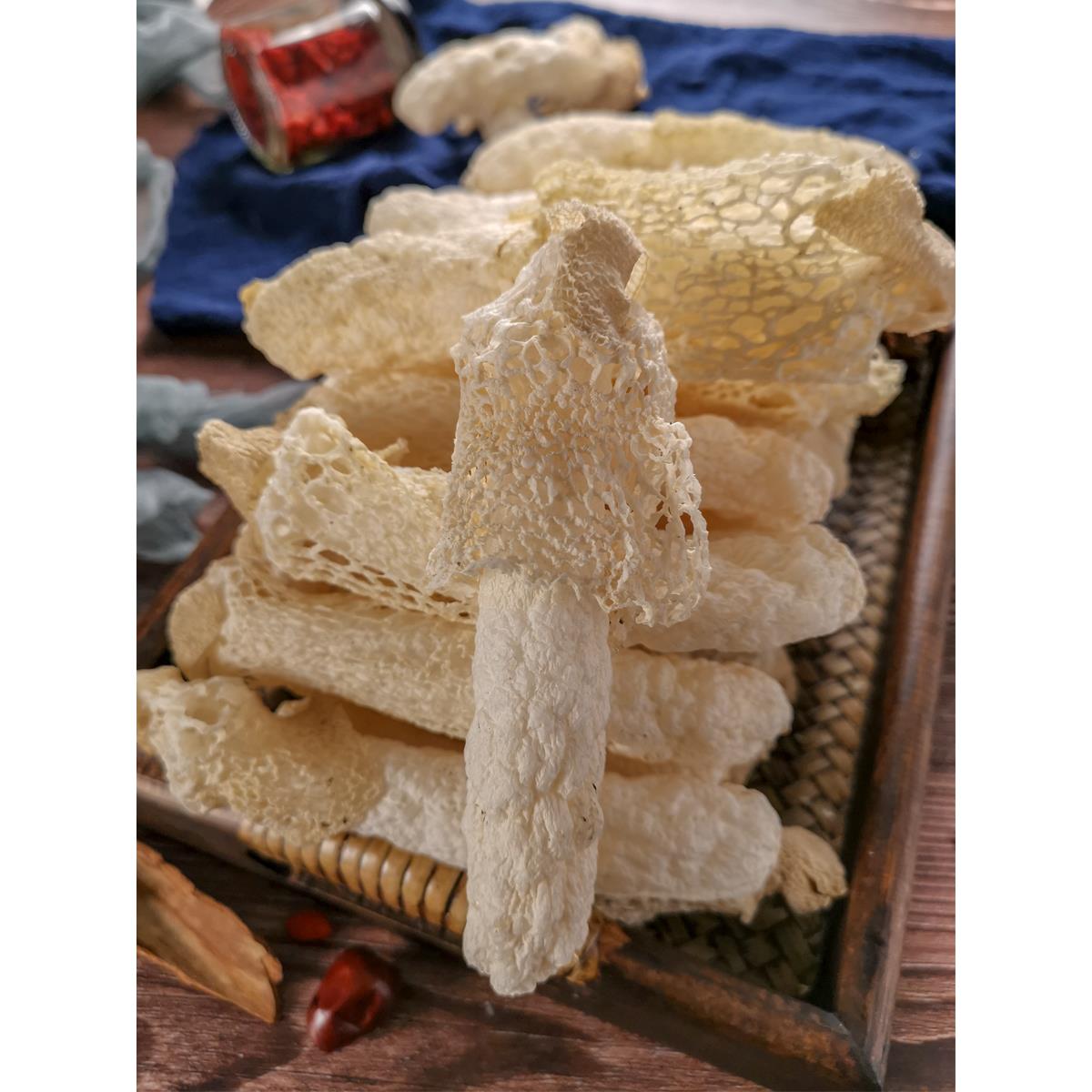 25年贵州编织金红竹木耳，约12厘米半斤干货，汤料，菌类，短裙，