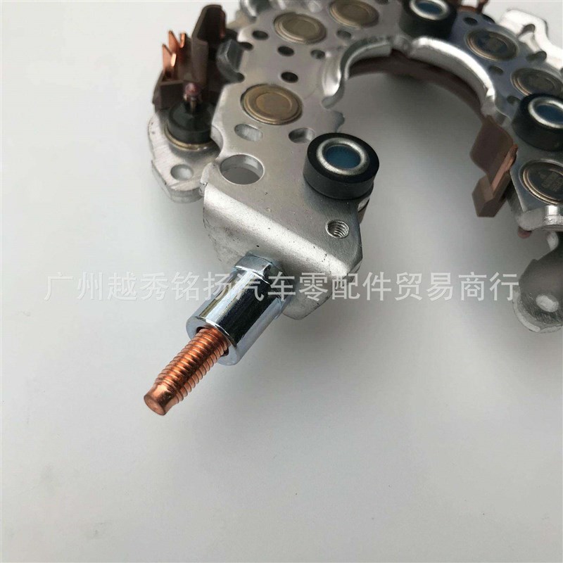 适用于凯美瑞卡罗拉1.6汉兰达锐志INR422汽车发电机整流器二极管