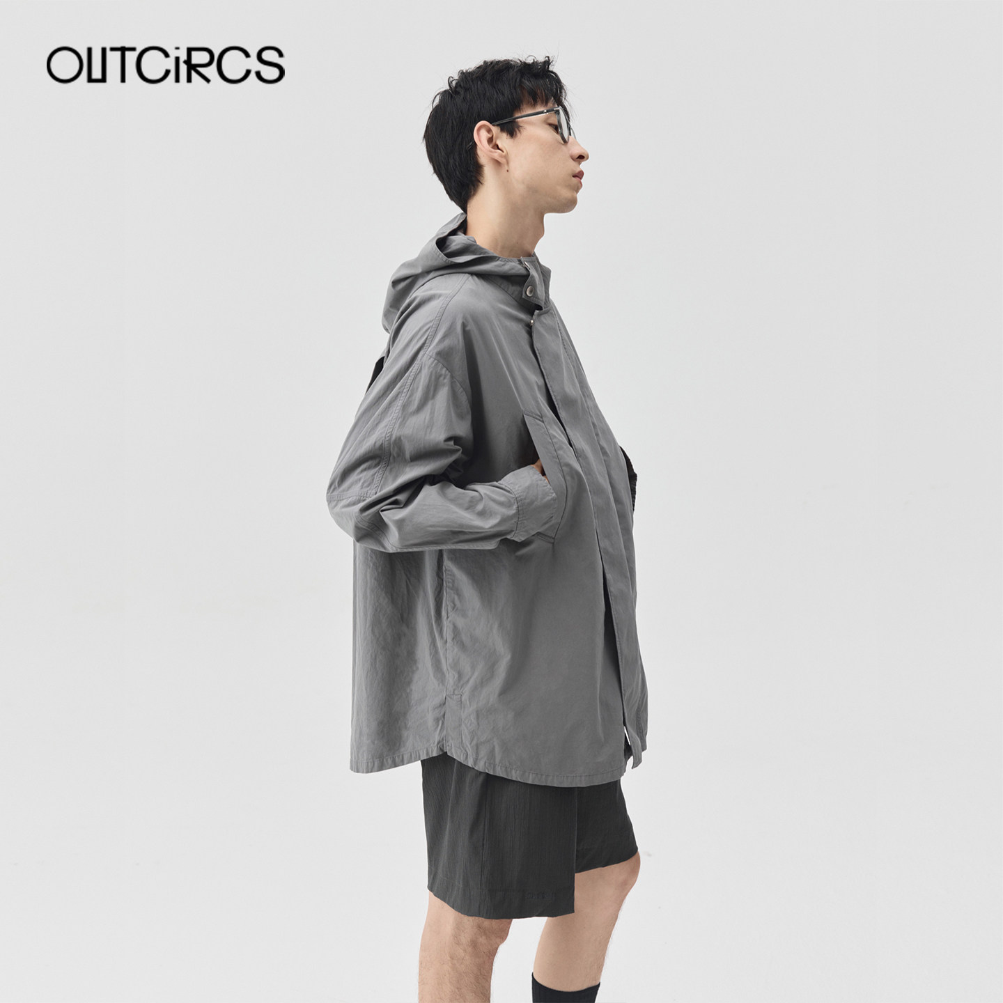 OUTCiRCS26春宽松复古水洗中长连帽夹克外套