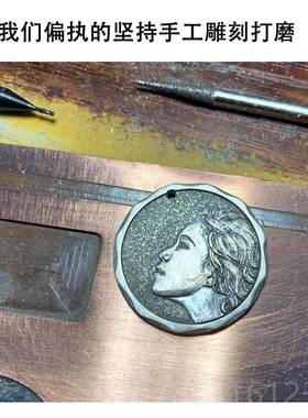 高档礼WUWATS手工雕刻R照片定纯银制币项链 原创复古情侣新年物纪