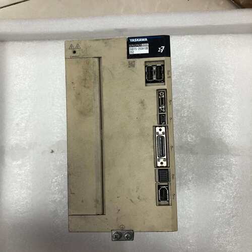 可维修安川YASKAWA伺服驱动器SGD7S-200A10B202