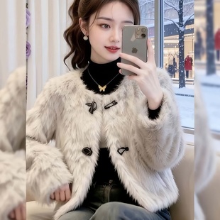 Fashion Master时尚大师时尚气质减龄仿皮毛一体短外套加绒牛仔裤