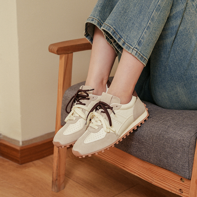 圣积内增高休闲舒适阿甘鞋