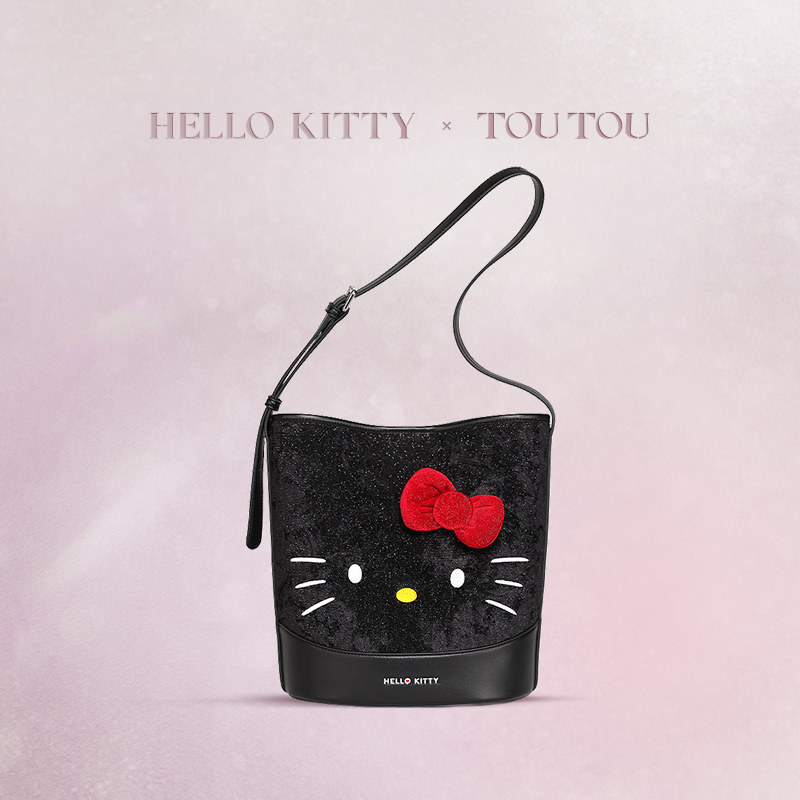 TOUTOUhellokitty正版三丽鸥联名凯蒂猫大容量水桶包kt腋下托特包,箱包皮具/热销女包/男包,托特包,淘宝优惠券,粉丝福利购,淘宝优惠卷