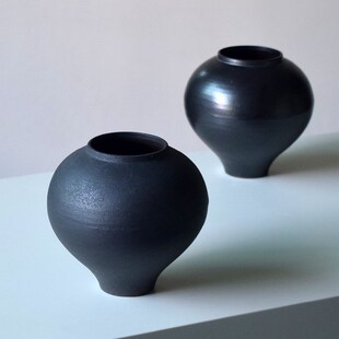 精选侘寂风磨砂黑色哑光陶瓷花瓶新中式大肚水培花器茶室桌面绿植
