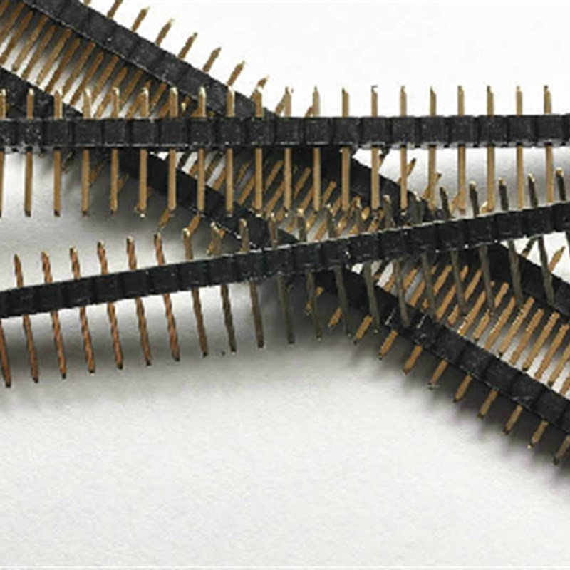 间距2.54MM 单排排针 直针 1*40PIN 镀金  200条