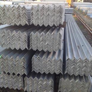 厂家批发50 Q235B角钢幕墙建筑工业用 50万能角钢冲孔等边角钢